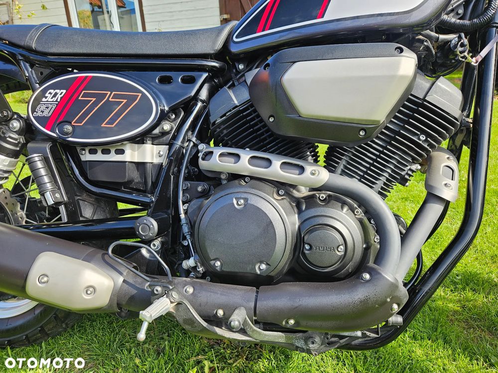 Yamaha SCR - 9