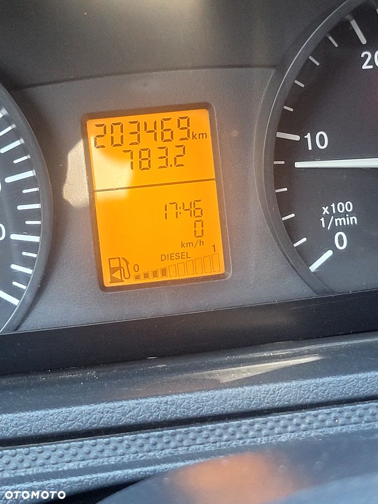 Mercedes-Benz VITO - 6