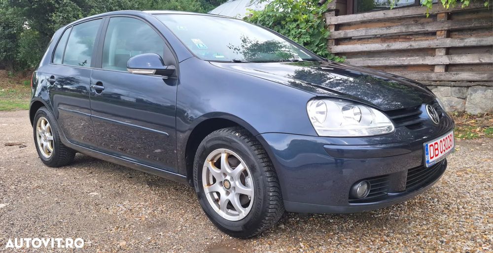 Volkswagen Golf - 3