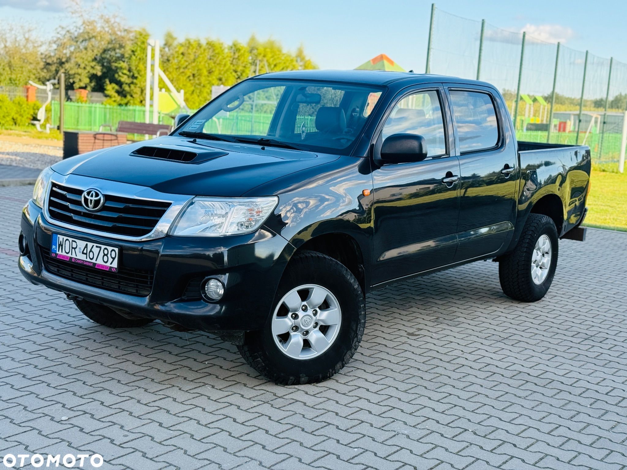 Toyota Hilux - 1