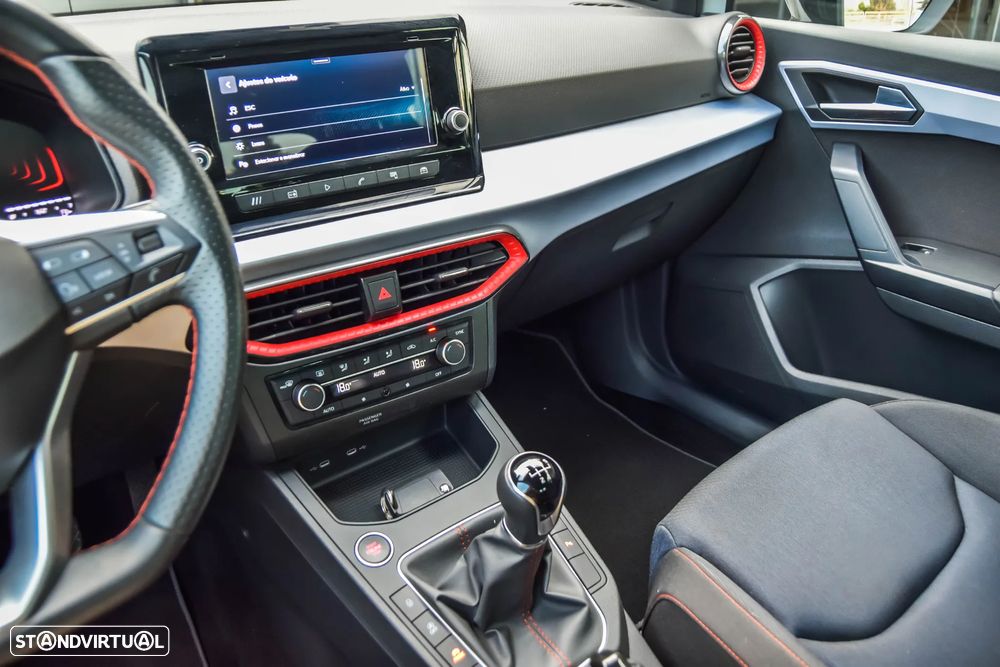 SEAT Ibiza 1.0 TSI FR - 28