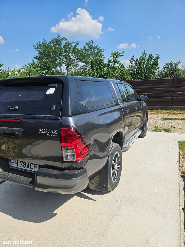 Toyota Hilux 2.4D 150CP 4x4 Double Cab 6MT Comfort - 6