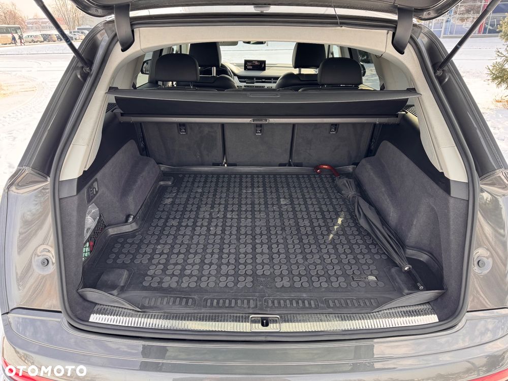 Audi Q7 - 23