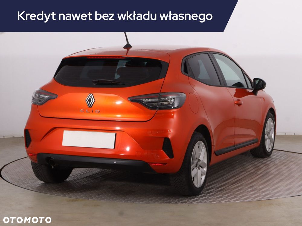 Renault Clio - 7