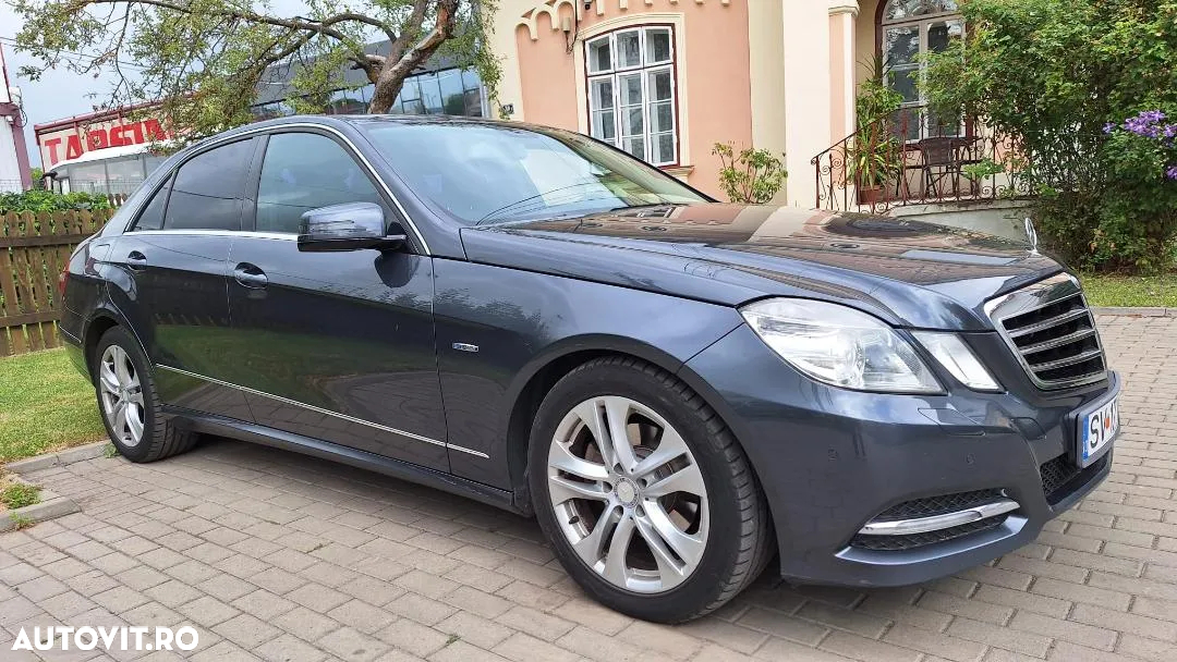 Mercedes-Benz E 220 CDI DPF BlueEFFICIENCY Automatik Avantgarde - 16