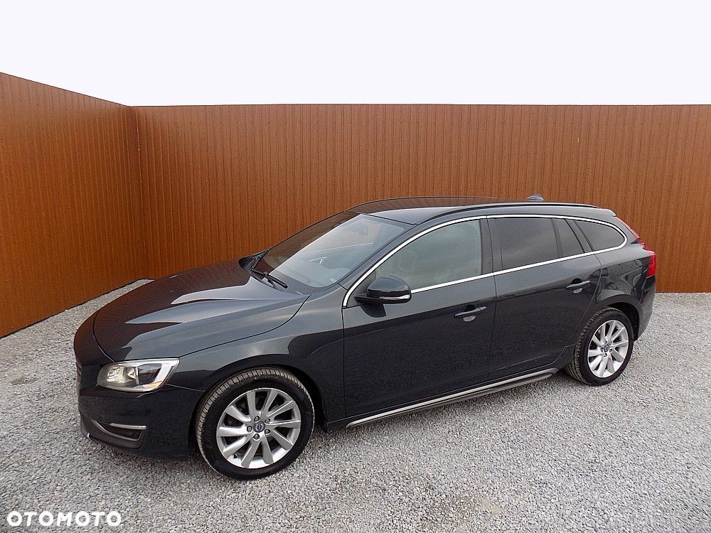 Volvo V60 Cross Country D3 Kinetic - 30
