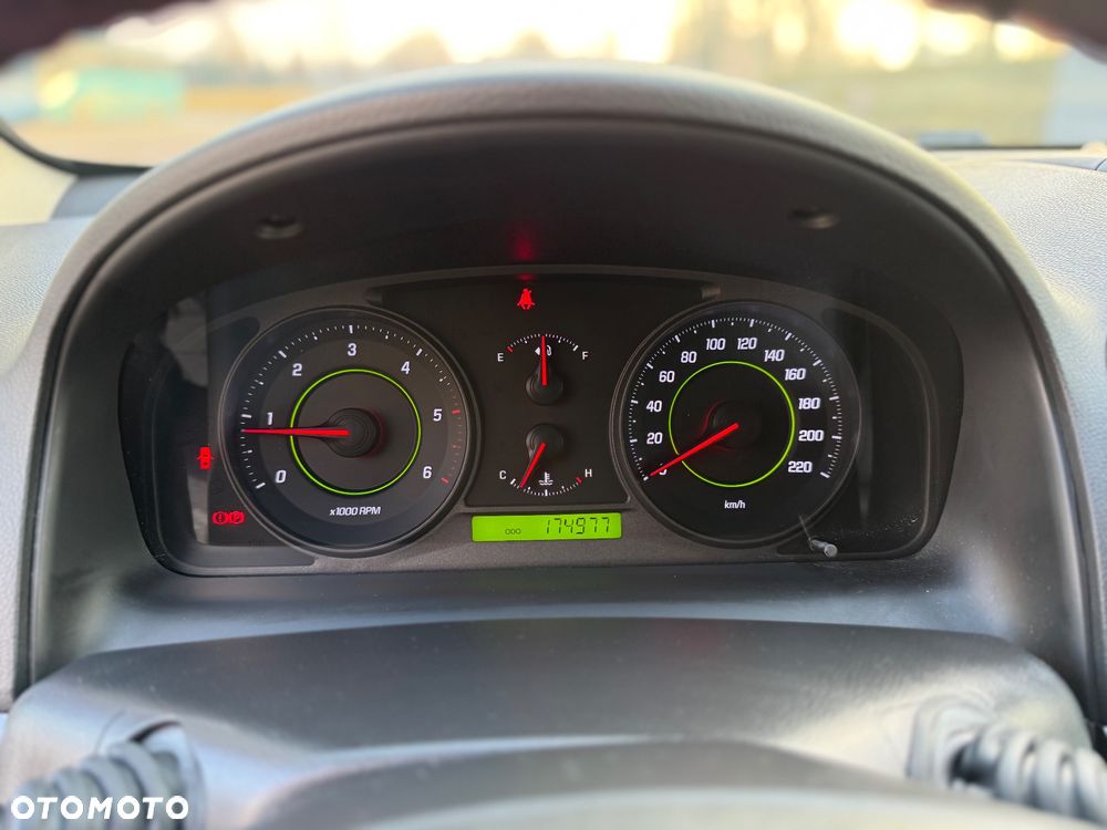 Chevrolet Captiva 2.0 2WD 7 Sitzer LS - 24