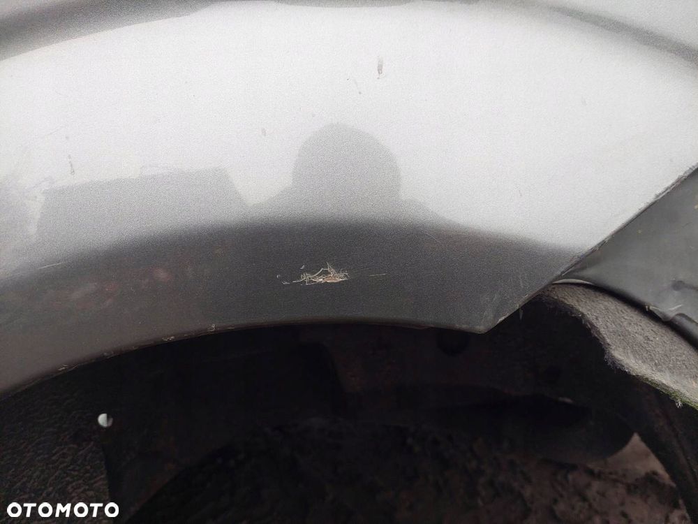 ĆWIARTKA BŁOTNIK LEWY TYŁ TOYOTA COROLLA VERSO II 1C3 - 3