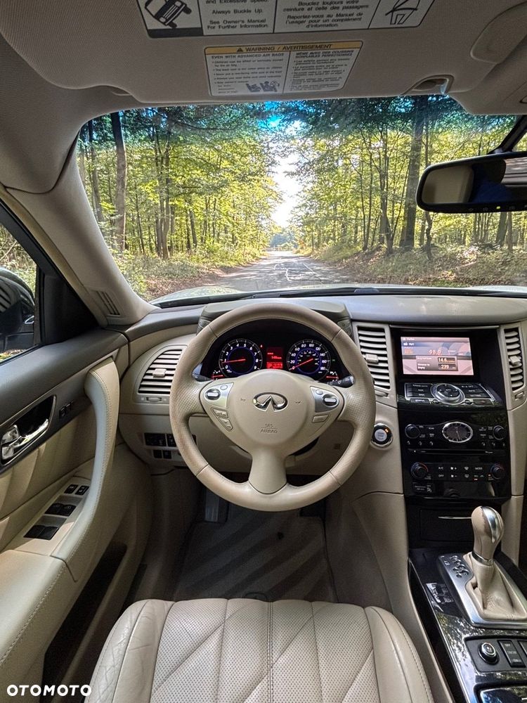 Infiniti FX FX35 - 14