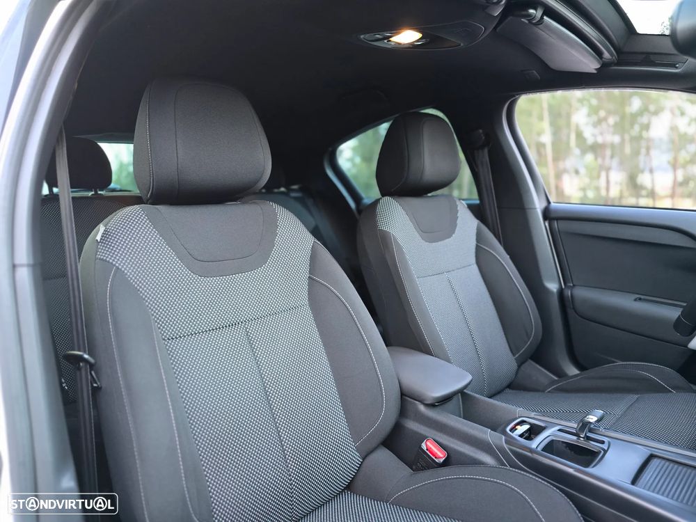 Citroën C4 1.6 e-HDi Exclusive CMP6 - 8