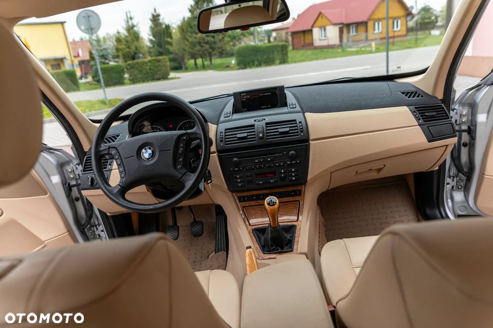 BMW X3 xDrive20i - 35