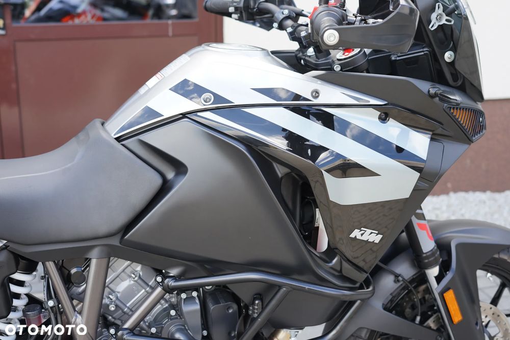 KTM Super Adventure - 11