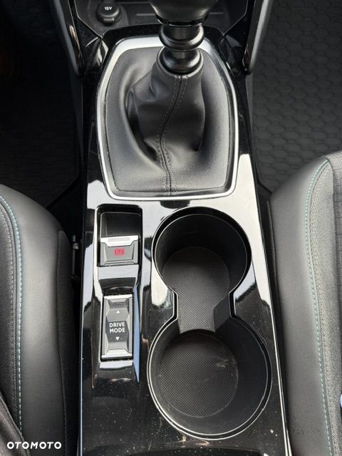Peugeot 208 - 32