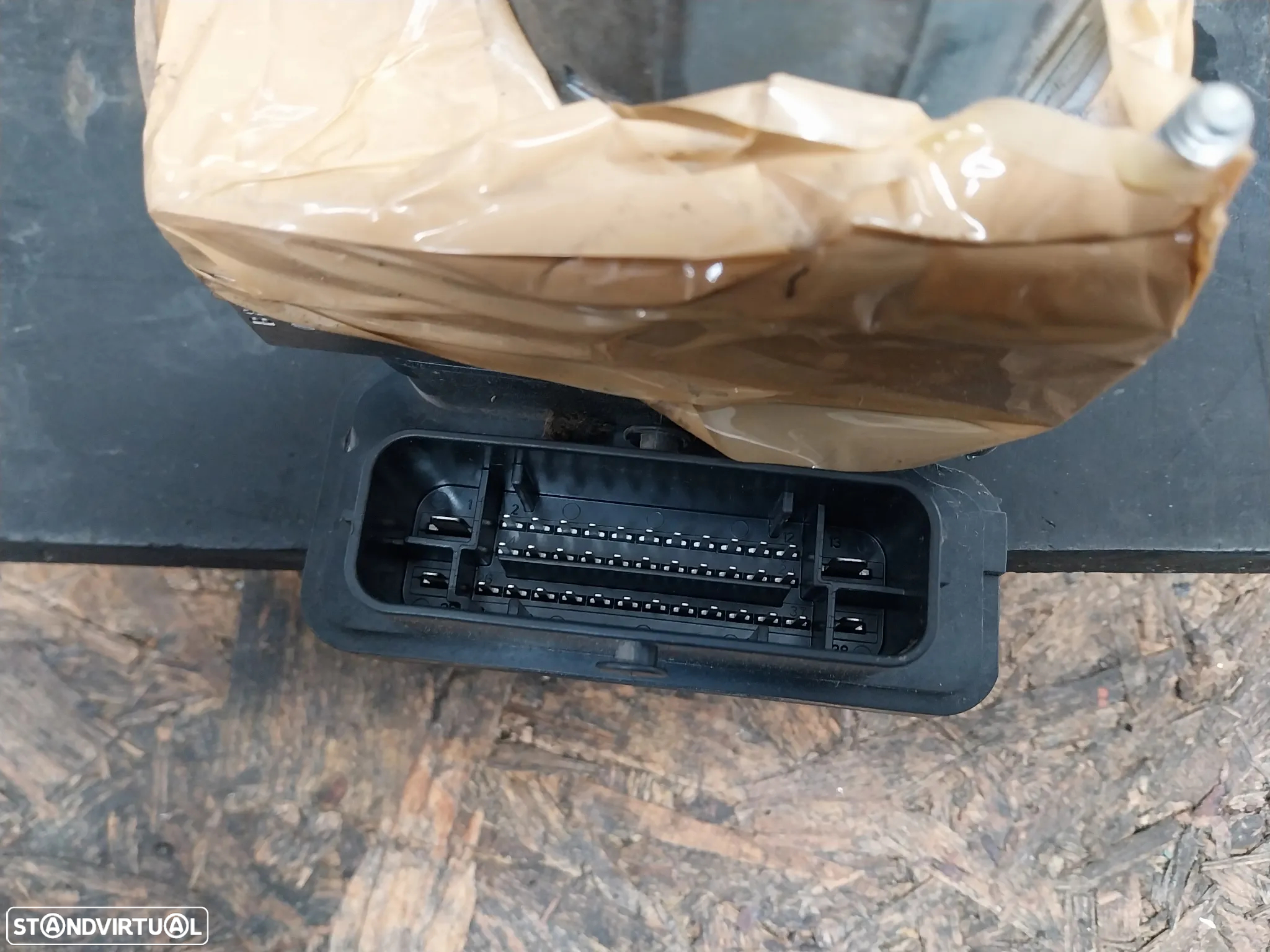 Módulo ABS Renault Clio IV Captur Sandero Ref: 47660864R - 3