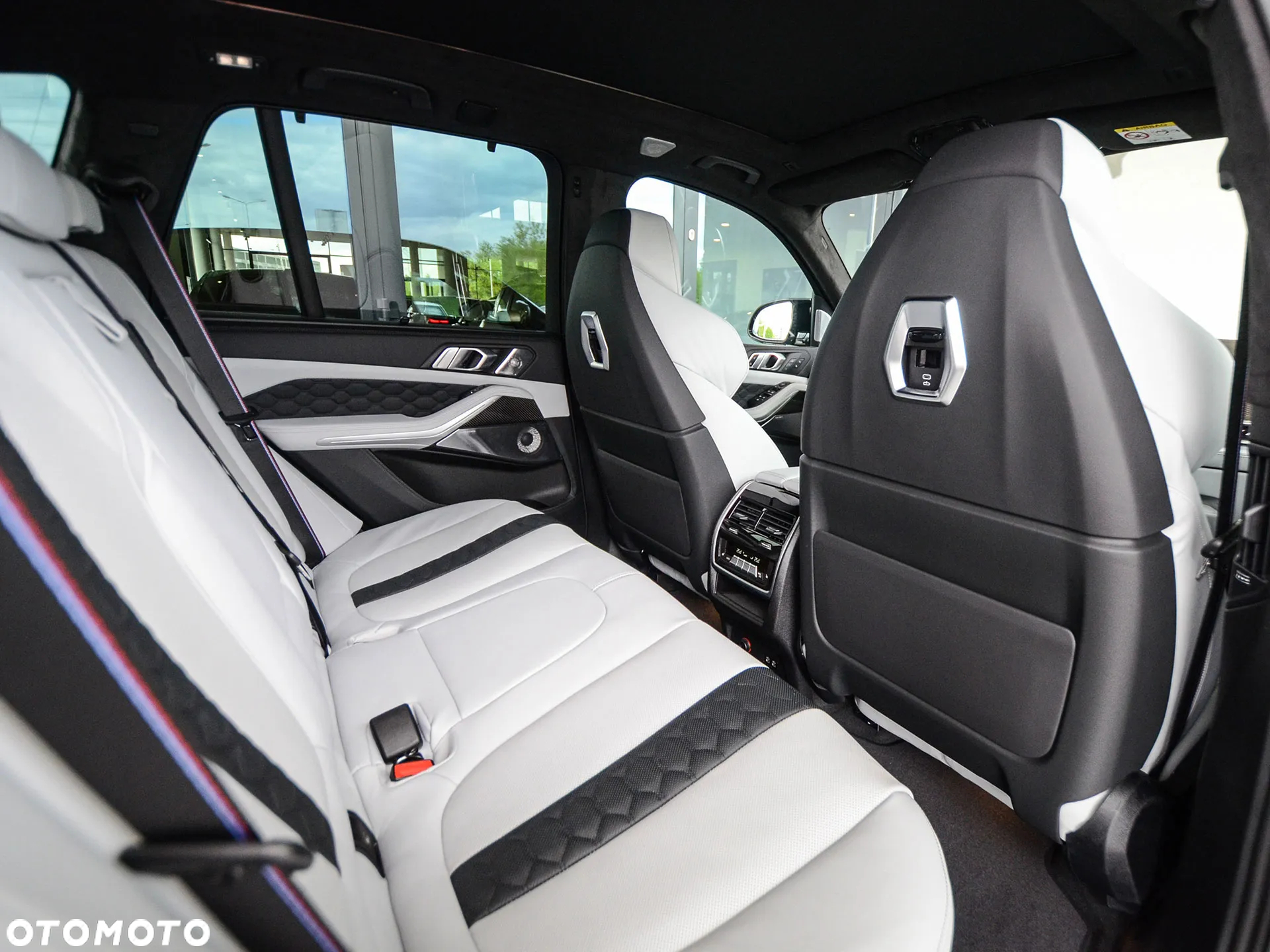 BMW X5 M Competition - 24