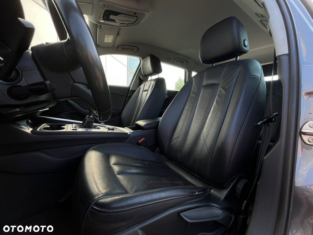 Audi A4 Allroad - 12