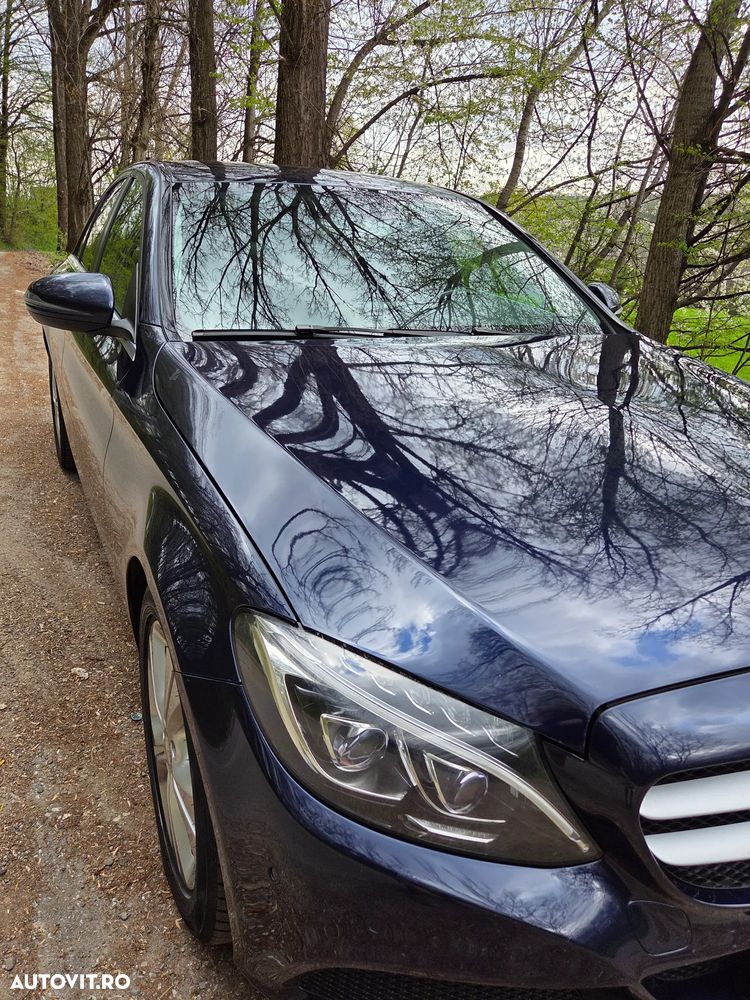 Mercedes-Benz C 220 d 4MATIC Aut. - 2