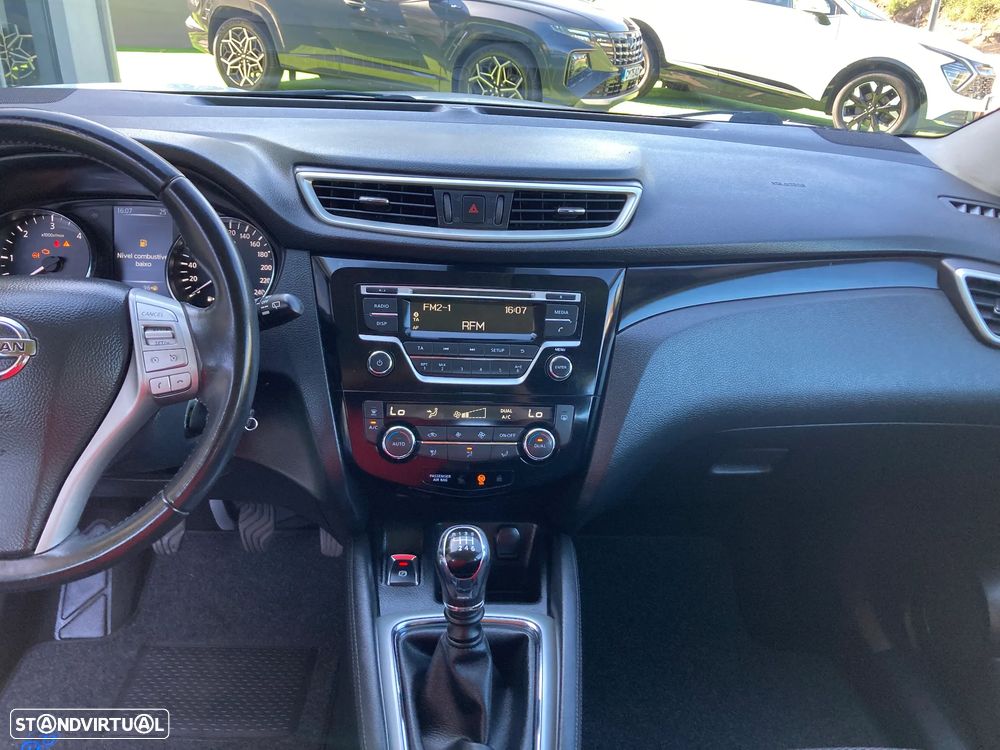 Nissan Qashqai 1.5 dCi Acenta NC - 17