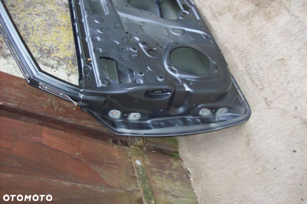 drzwi przednie prawe toyota corolla e-21 - 7