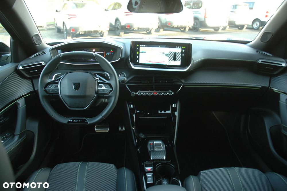 Peugeot 2008 PureTech mHEV GT e-DCS6 - 6