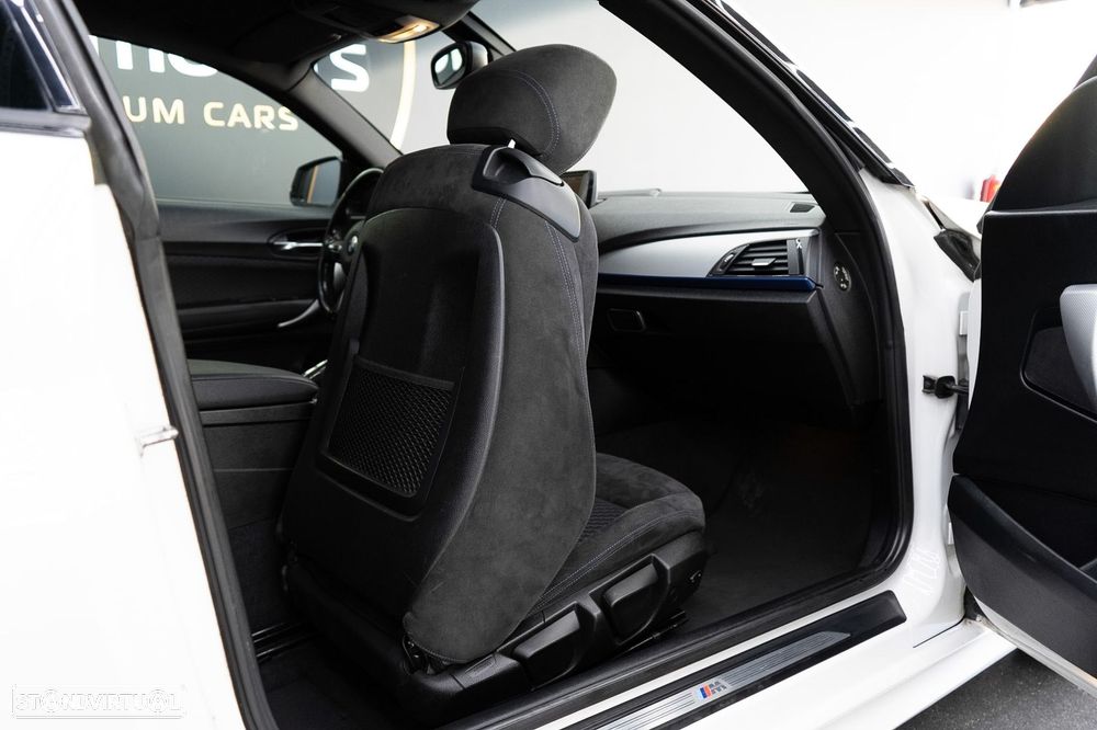 BMW 220 d Coupe Pack M Auto - 48
