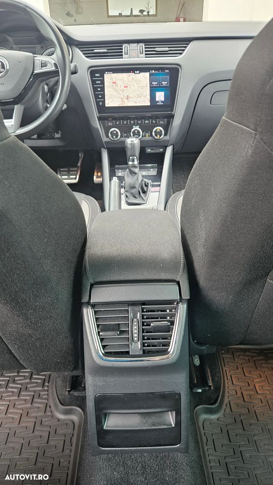 Skoda Octavia 2.0 TDI (Green tec) 4x4 DSG Scout - 18