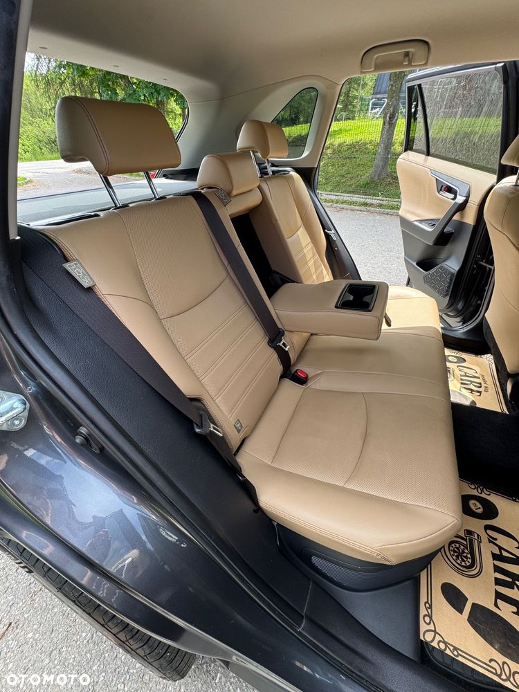 Toyota RAV4 - 15