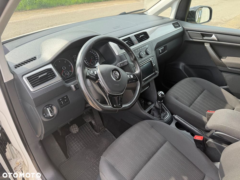 Volkswagen Caddy 2.0 TDI Comfortline - 14