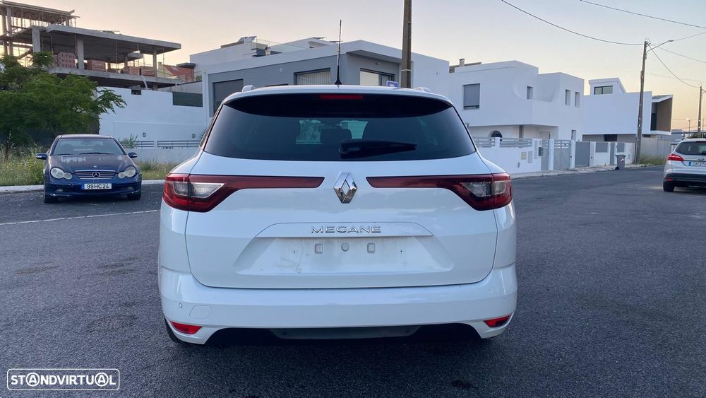 Renault Mégane - 7