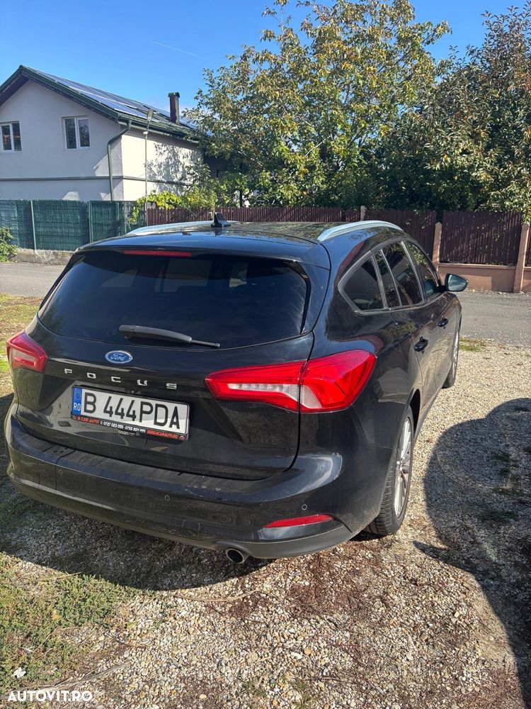 Ford Focus 1.5 EcoBlue Start-Stopp-System Aut. TITANIUM - 16