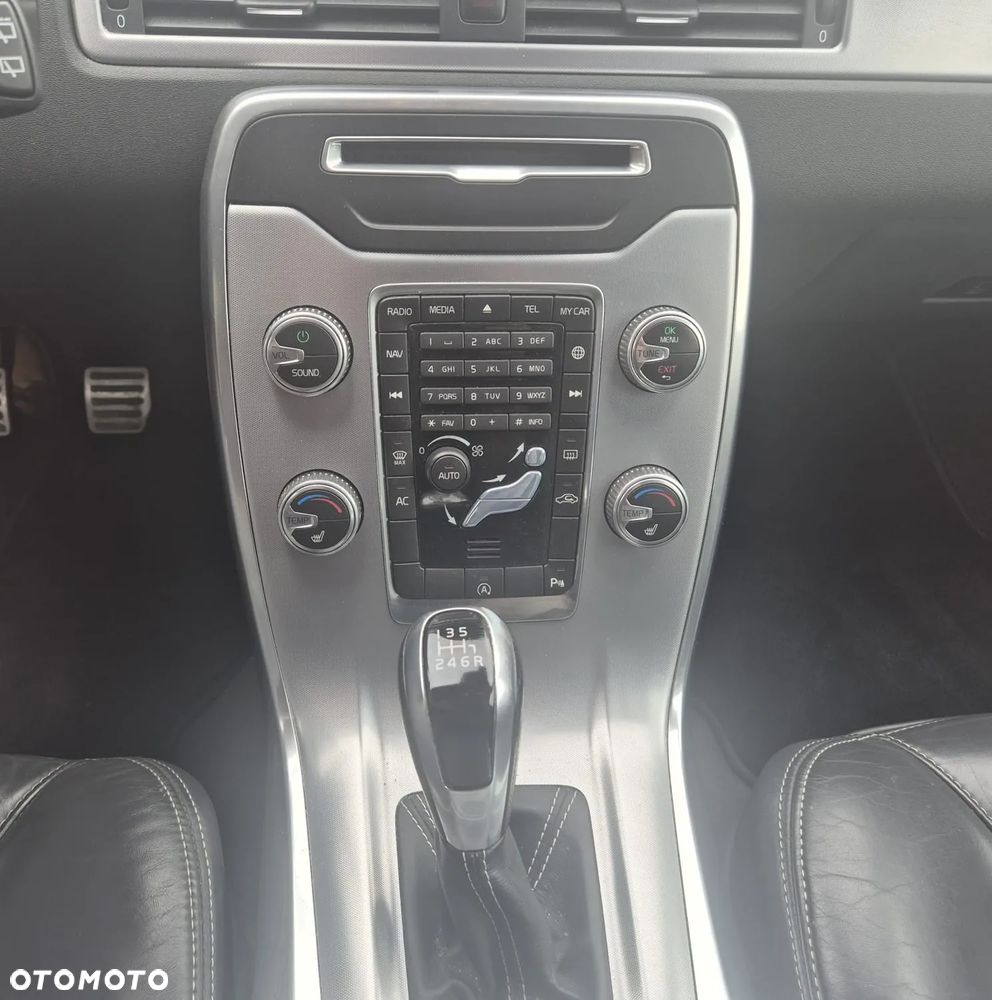 Volvo V70 D4 Drive-E Summum - 15