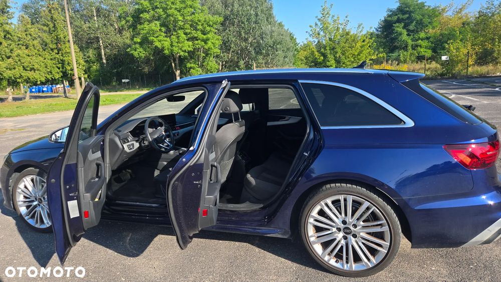 Audi A4 Avant 35 TFSI mHEV S Line S tronic - 15