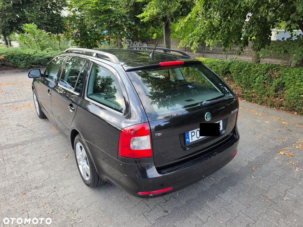 Skoda Octavia 1.8 TSI Ambiente - 7