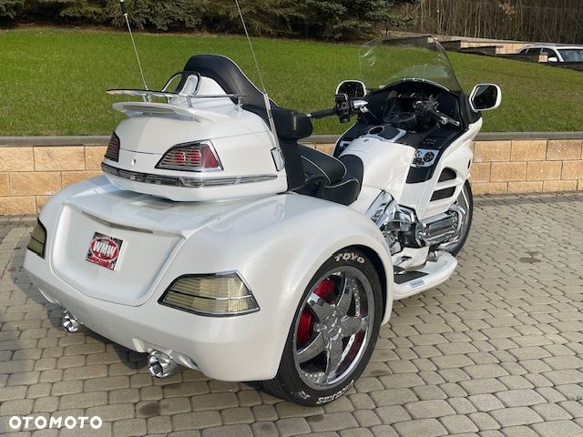 Honda GL - 8