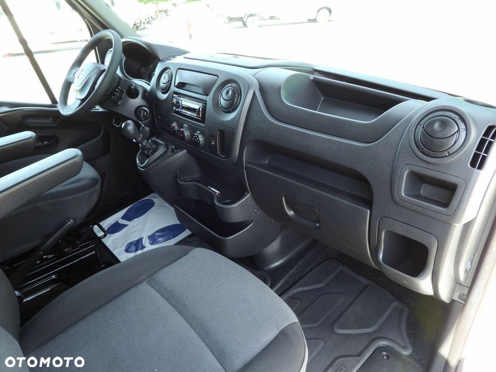 Renault MASTER PLANDEKA 8 PALET TEMPOMAT PNEUMATYKA KLIMATYZACJA  170KM - 36