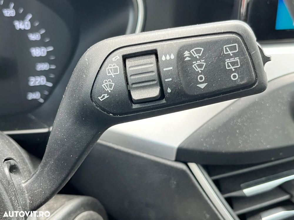 Ford Focus - 19