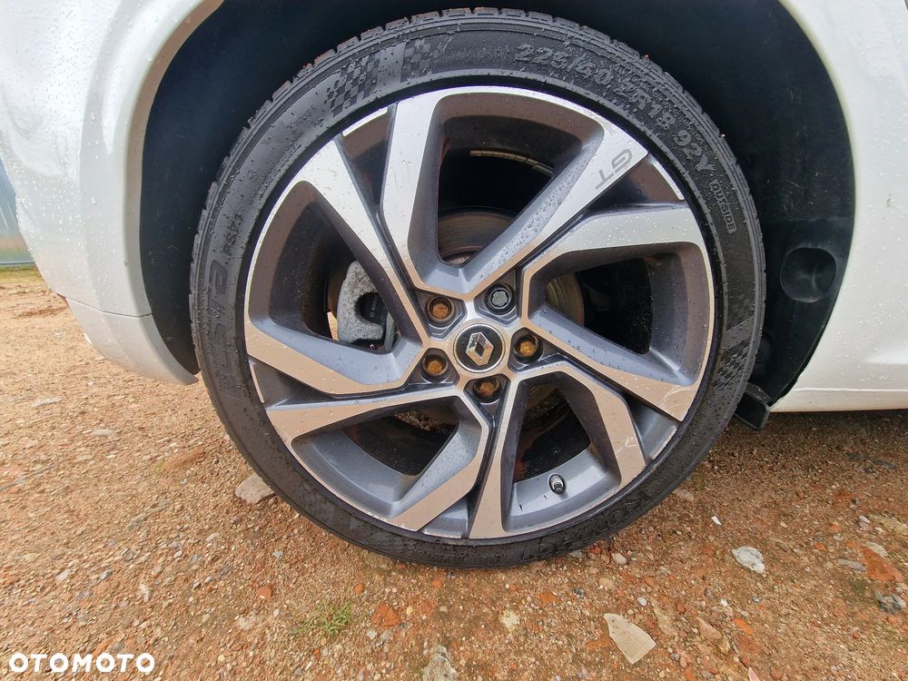 Renault Megane - 24
