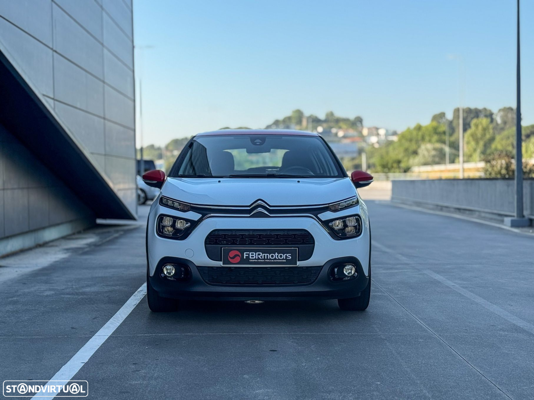 Citroën C3 1.2 PureTech Shine - 4