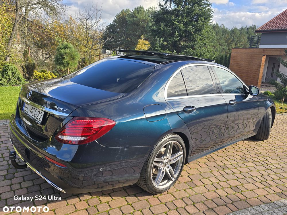 Mercedes-Benz Klasa E 220 d 4-Matic 9G-TRONIC - 8