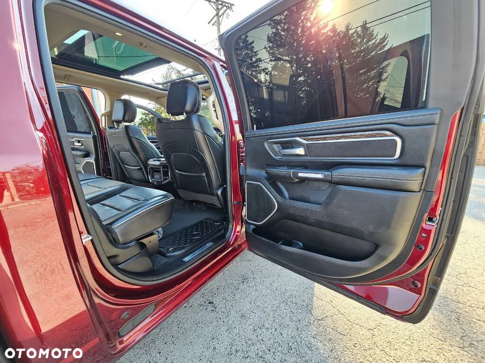 RAM 1500 5.7 Crew Cab Limited - 11