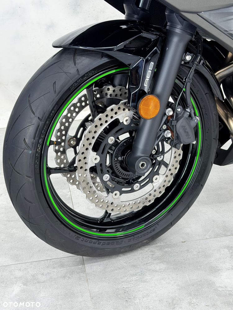 Kawasaki Ninja - 18