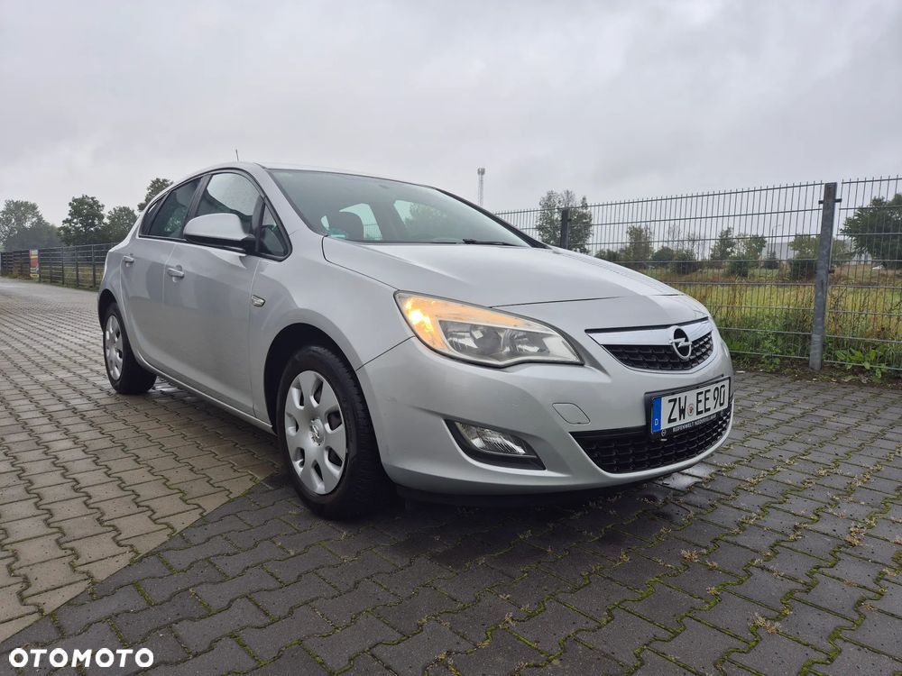 Opel Astra 1.6 Active - 2