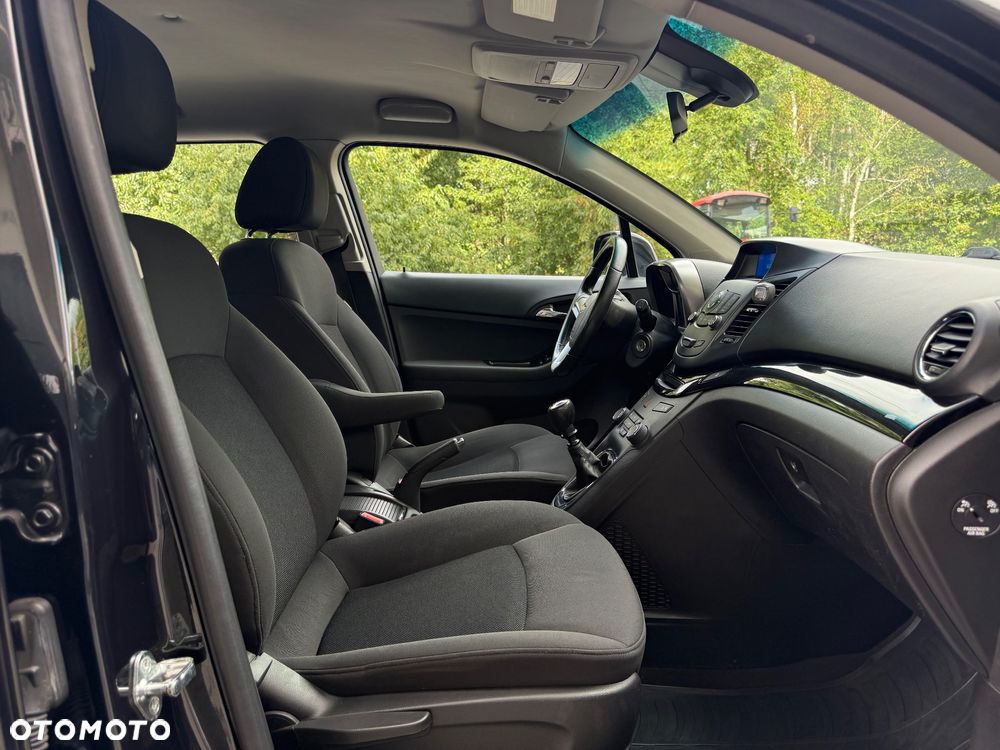 Chevrolet Orlando - 8