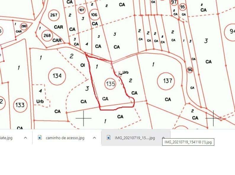 Terreno de 5240 m2, que contém também uma parte urbana com 80 m2, - Grande imagem: 5/21