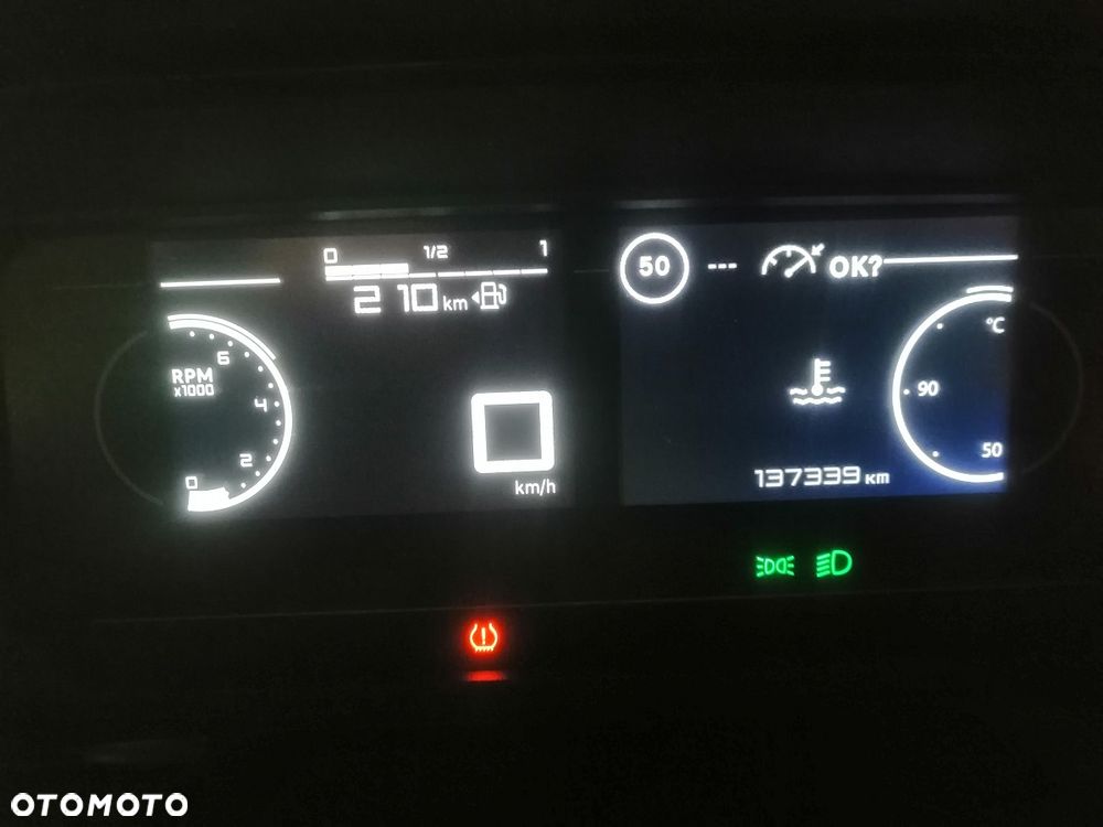 Toyota Proace City - 7