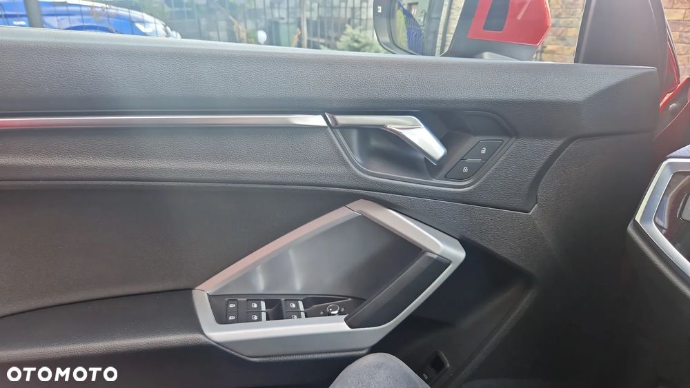 Audi Q3 35 TDI Advanced S tronic - 25