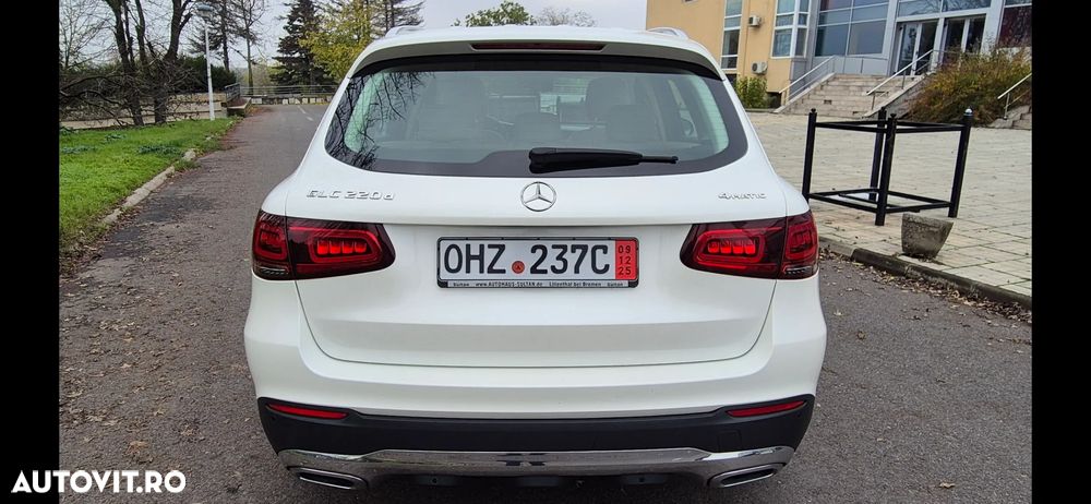 Mercedes-Benz GLC 220 d 4MATIC - 3
