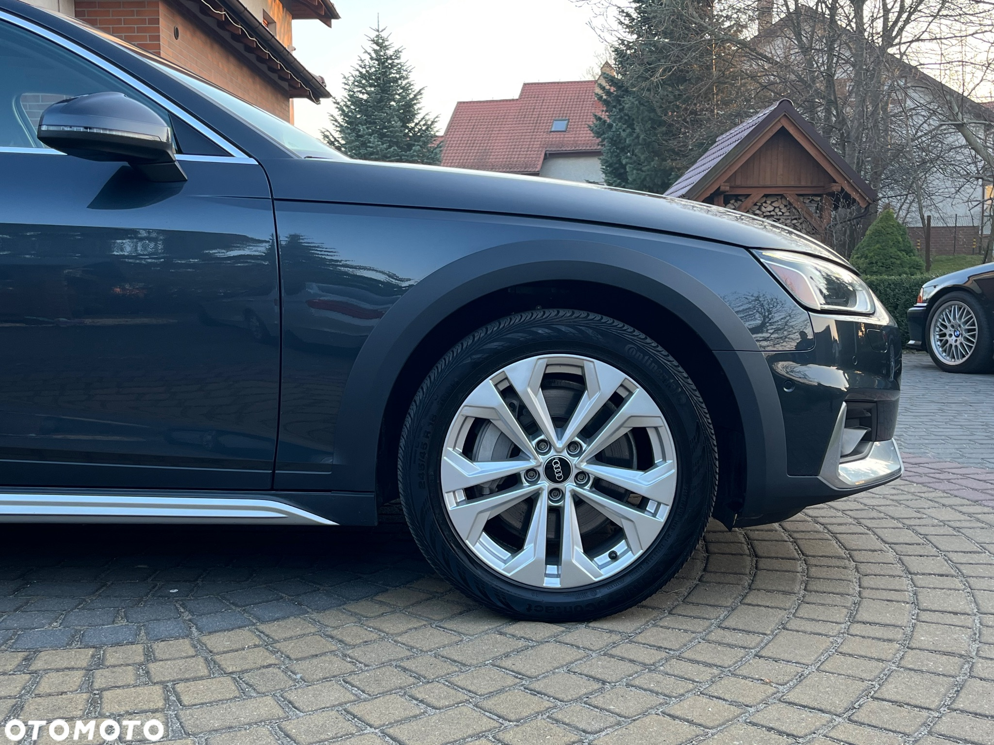 Audi A4 Allroad quattro 45 TFSI S tronic - 4