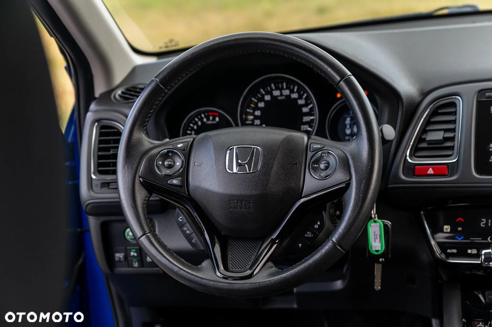 Honda HR-V 1.5 i-VTEC CVT Executive - 22