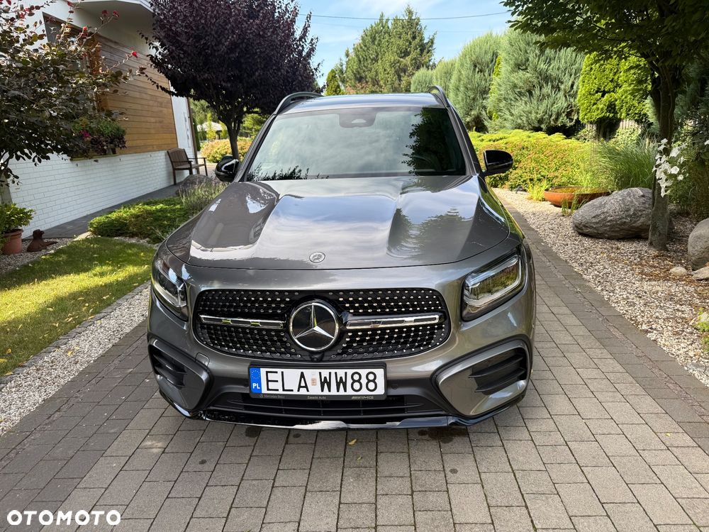 Mercedes-Benz GLB 200 d 4-Matic AMG Line 8G-DCT - 3